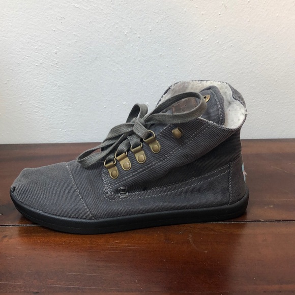 Toms faux Sherpa lined boots - Picture 2 of 3